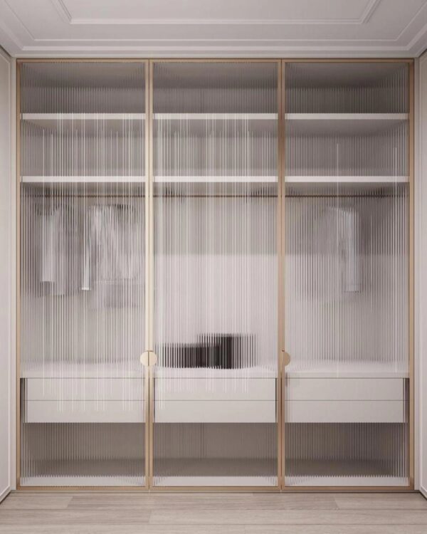 Reeded wardrobe